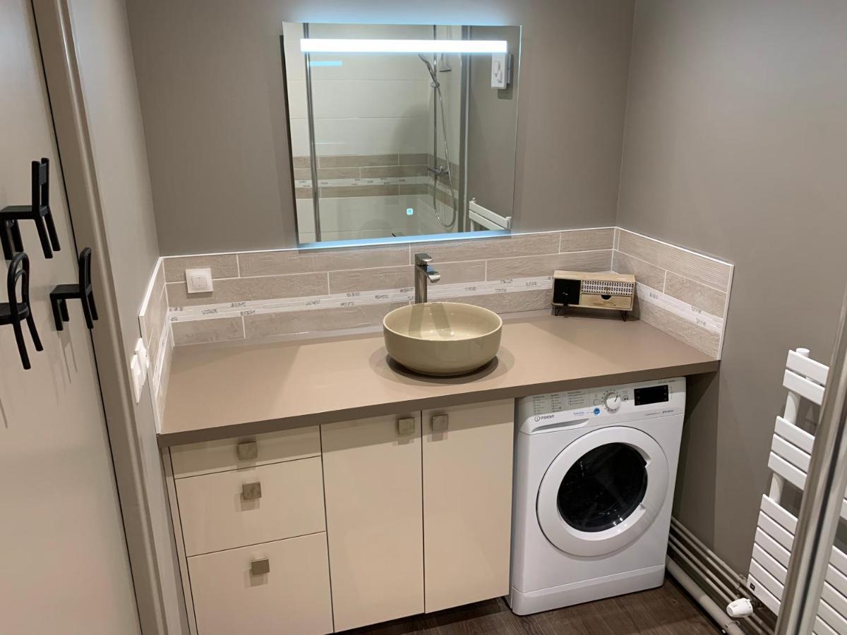 Appartement Au cœur de Lisieux 83 m2 et vue sur la Basilique Extérieur photo